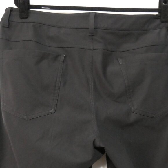 Unbranded | 19 inch waist measured | Classic Black Versatile Pants - Picture 11 of 16